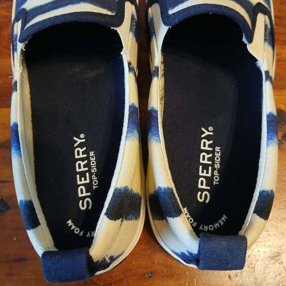 Sperry Crest Twin Gore Tie Dye Stripe Slip On Shoes Women's Size 7.5 M - Picture 4 of 12